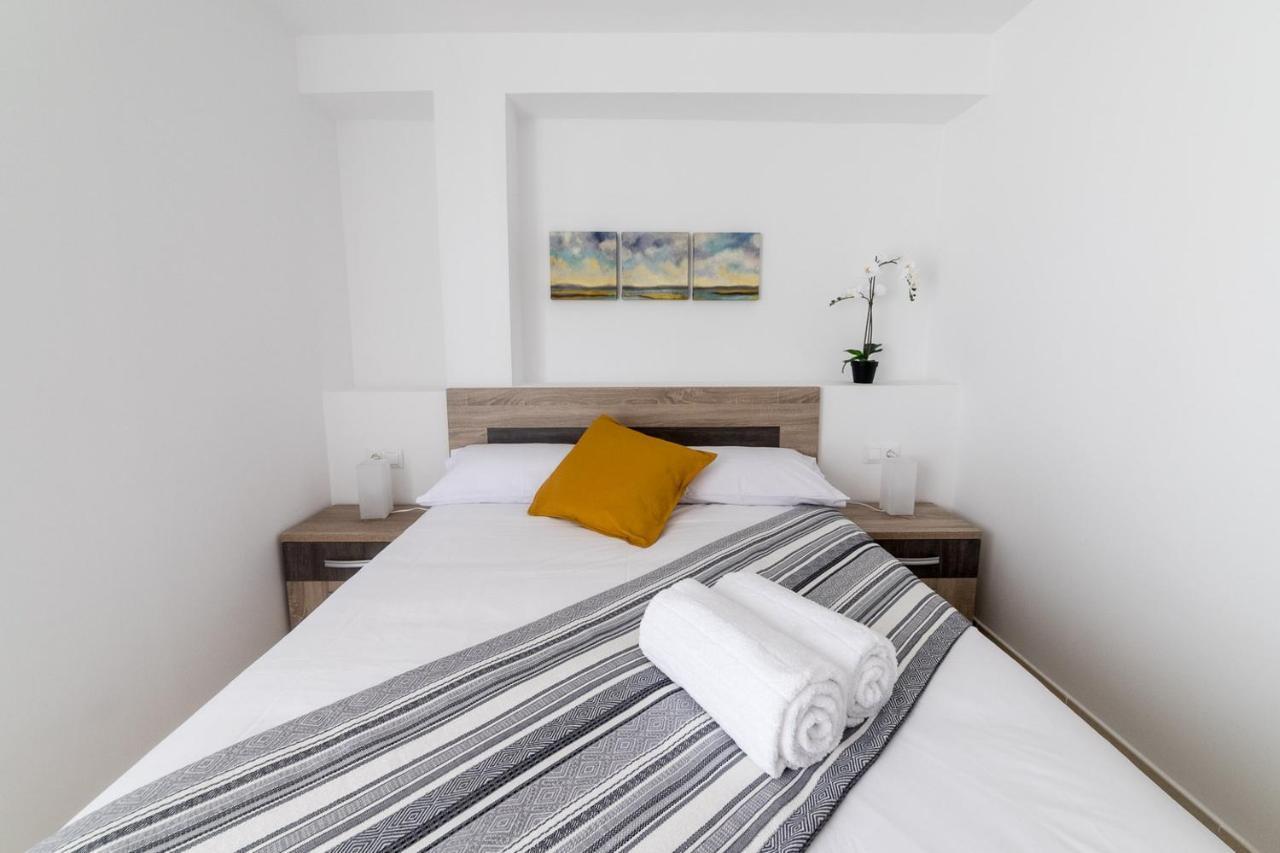 Moonkey - Luminoso Apartamento Girasoles Бенидорм Екстериор снимка